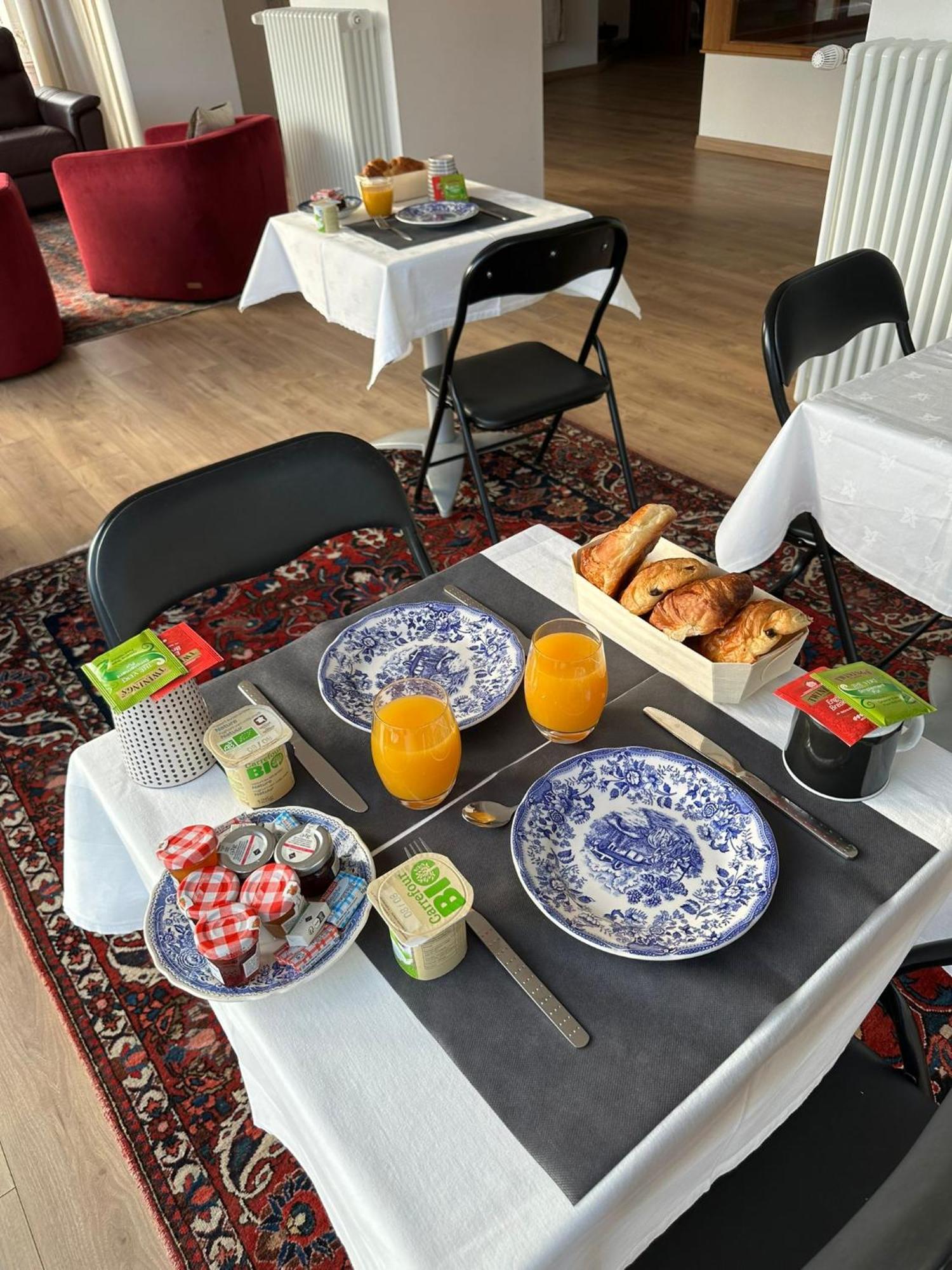 Fantastic Petit Beauval Hotell Saint-Sulpice-et-Cameyrac Exteriör bild