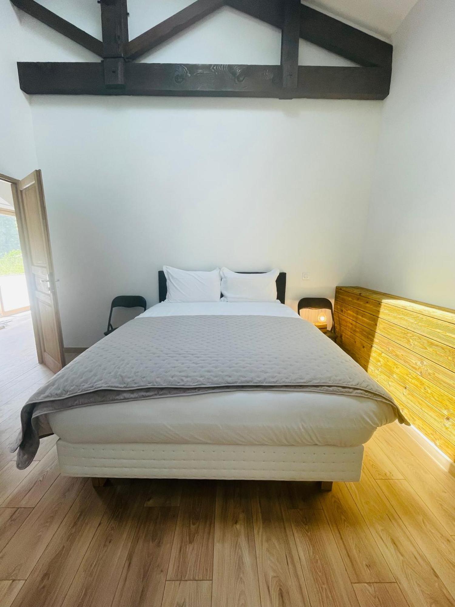 Fantastic Petit Beauval Hotell Saint-Sulpice-et-Cameyrac Exteriör bild